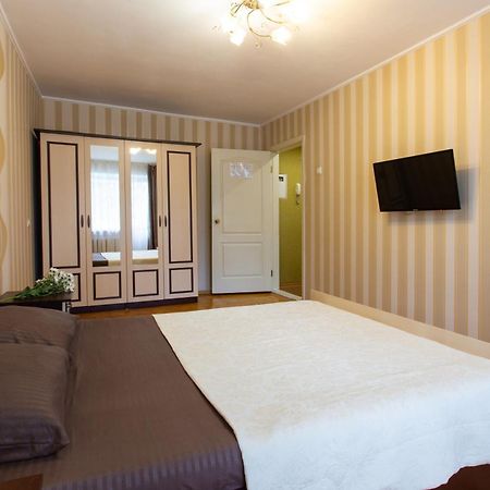 Botanical Garden Area Apartment Харков Екстериор снимка