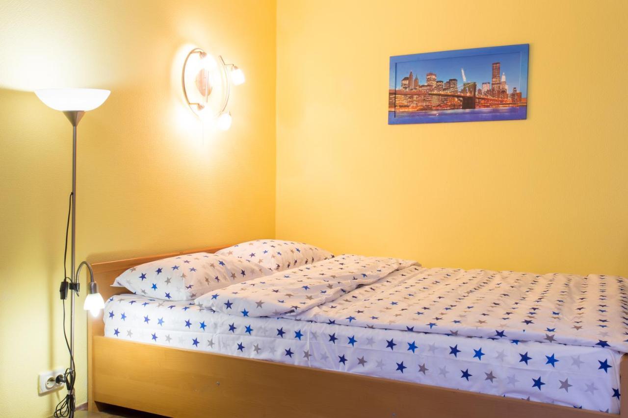 Botanical Garden Area Apartment Харков Екстериор снимка