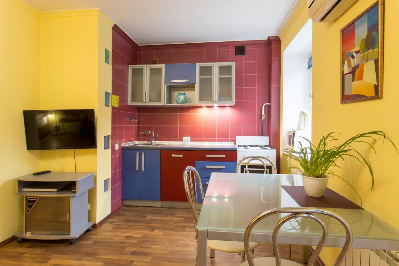 Botanical Garden Area Apartment Харков Екстериор снимка