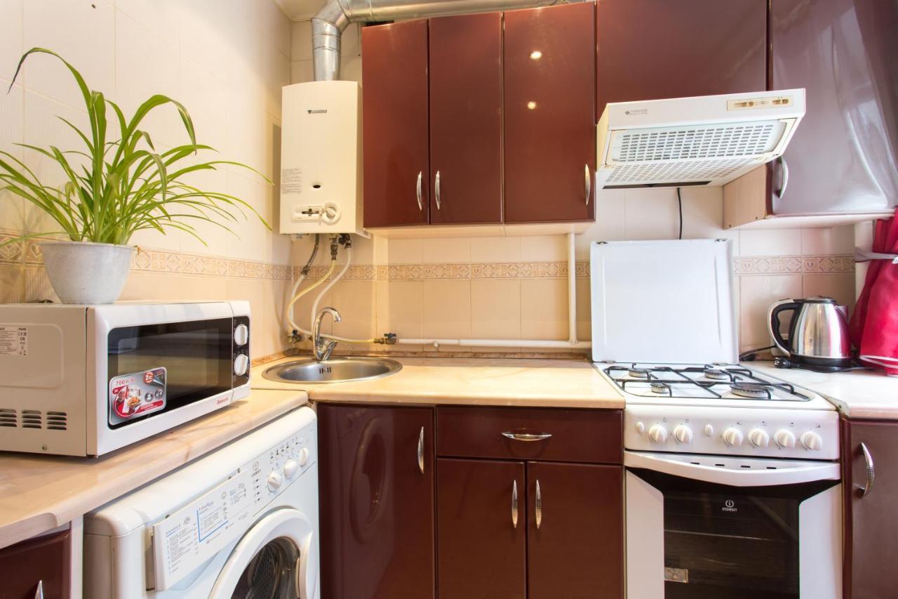 Botanical Garden Area Apartment Харков Екстериор снимка