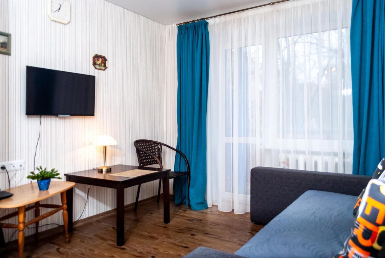 Botanical Garden Area Apartment Харков Екстериор снимка