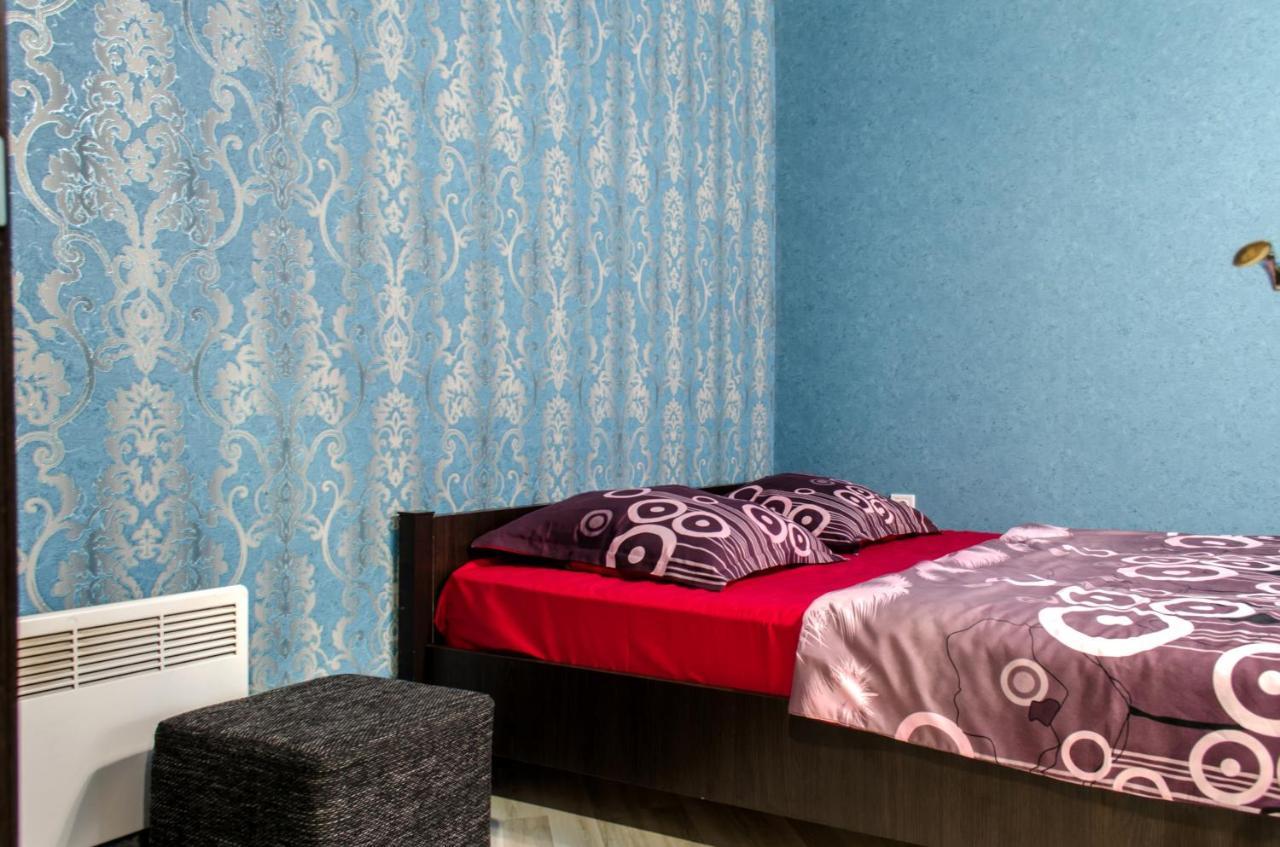Botanical Garden Area Apartment Харков Екстериор снимка