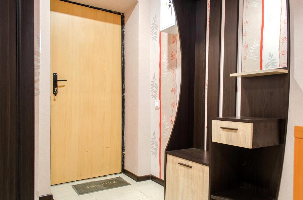 Botanical Garden Area Apartment Харков Екстериор снимка