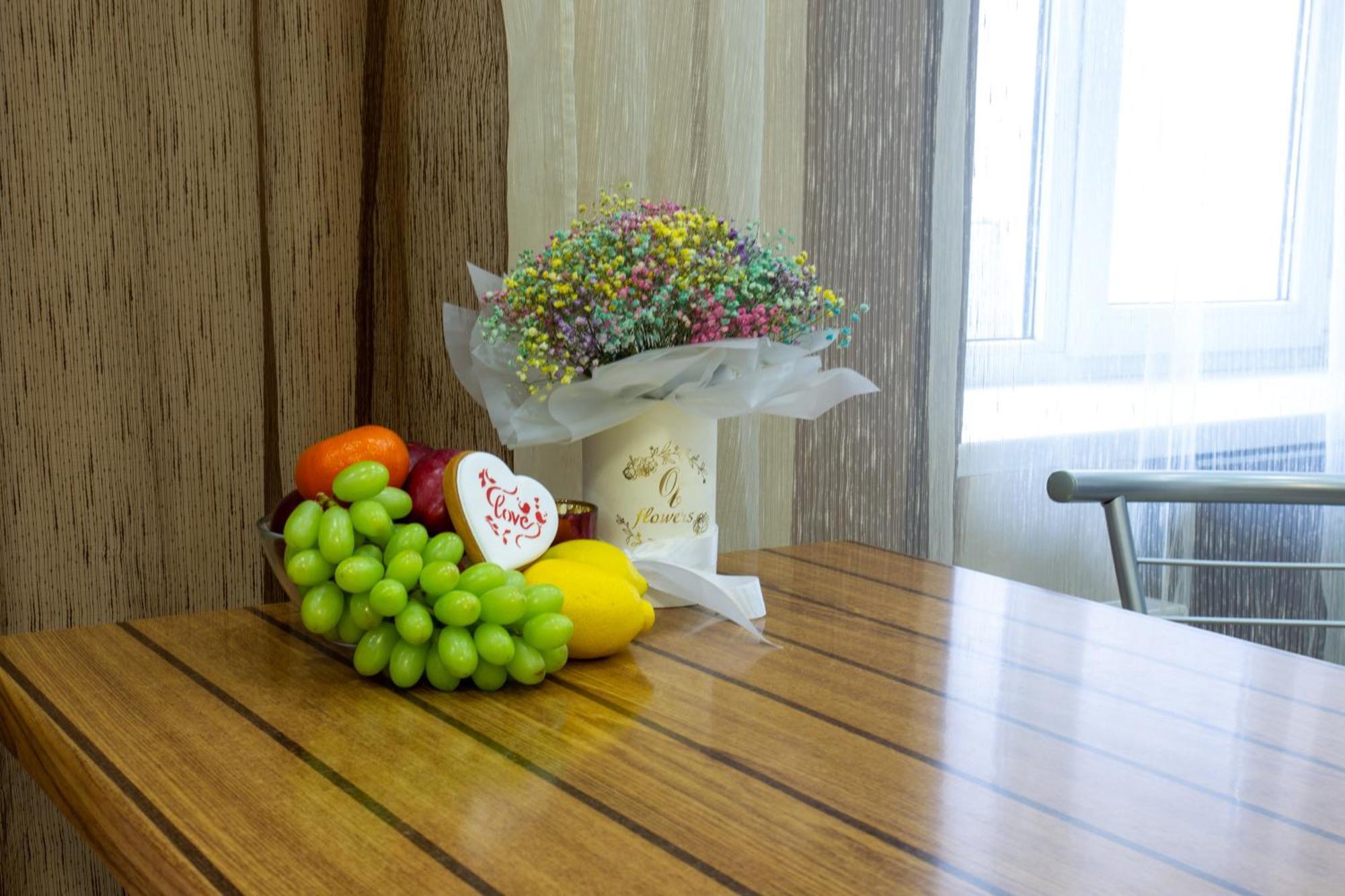 Botanical Garden Area Apartment Харков Екстериор снимка