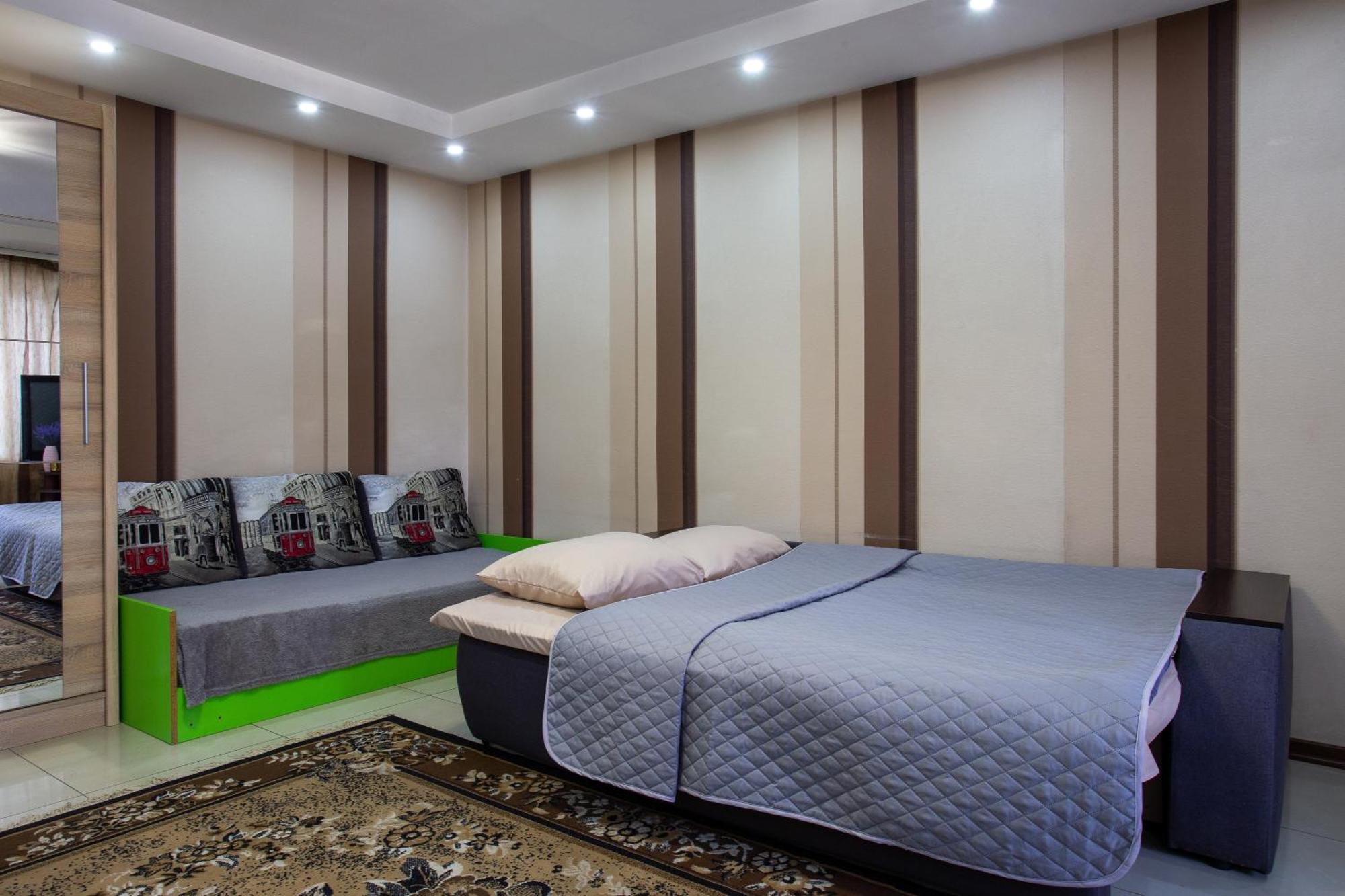 Botanical Garden Area Apartment Харков Екстериор снимка